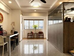 Blk 19 Queen's Close (Queenstown), HDB 5 Rooms #577218591